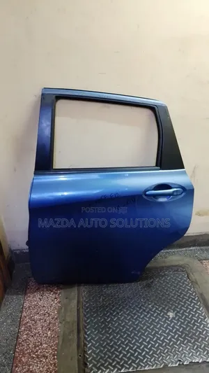 Nissa Note E12 Rear Door