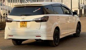 Toyota Wish 2016 Pearl