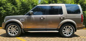 Land Rover Discovery 2015 Ivory