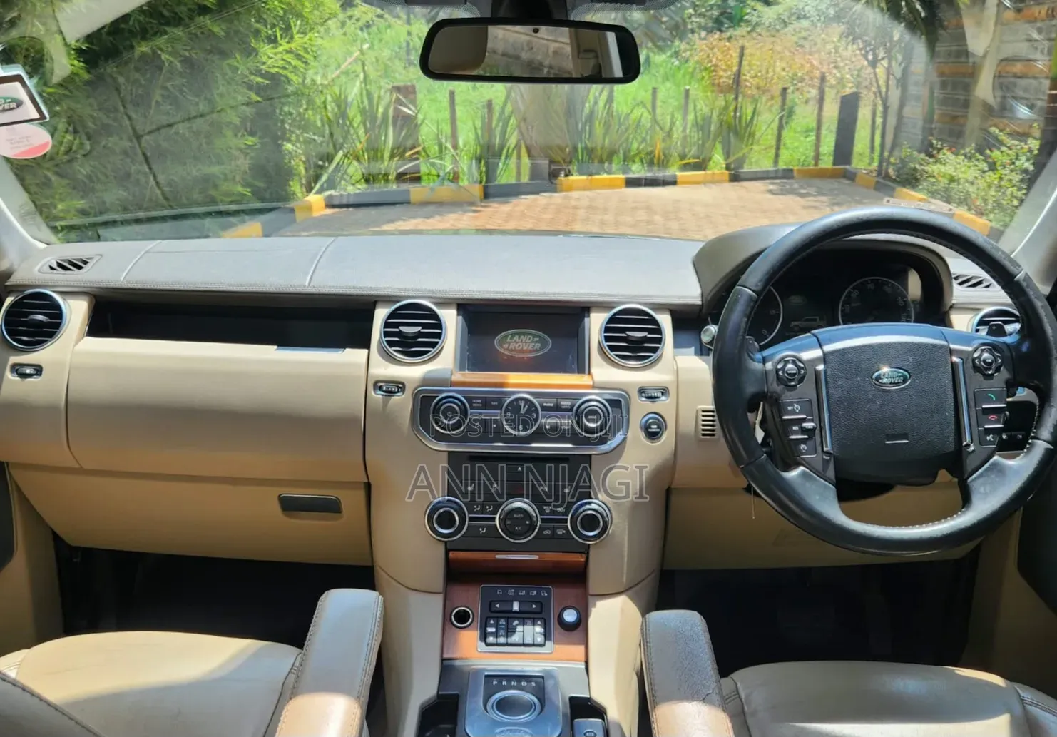 Land Rover Discovery 2015 Ivory