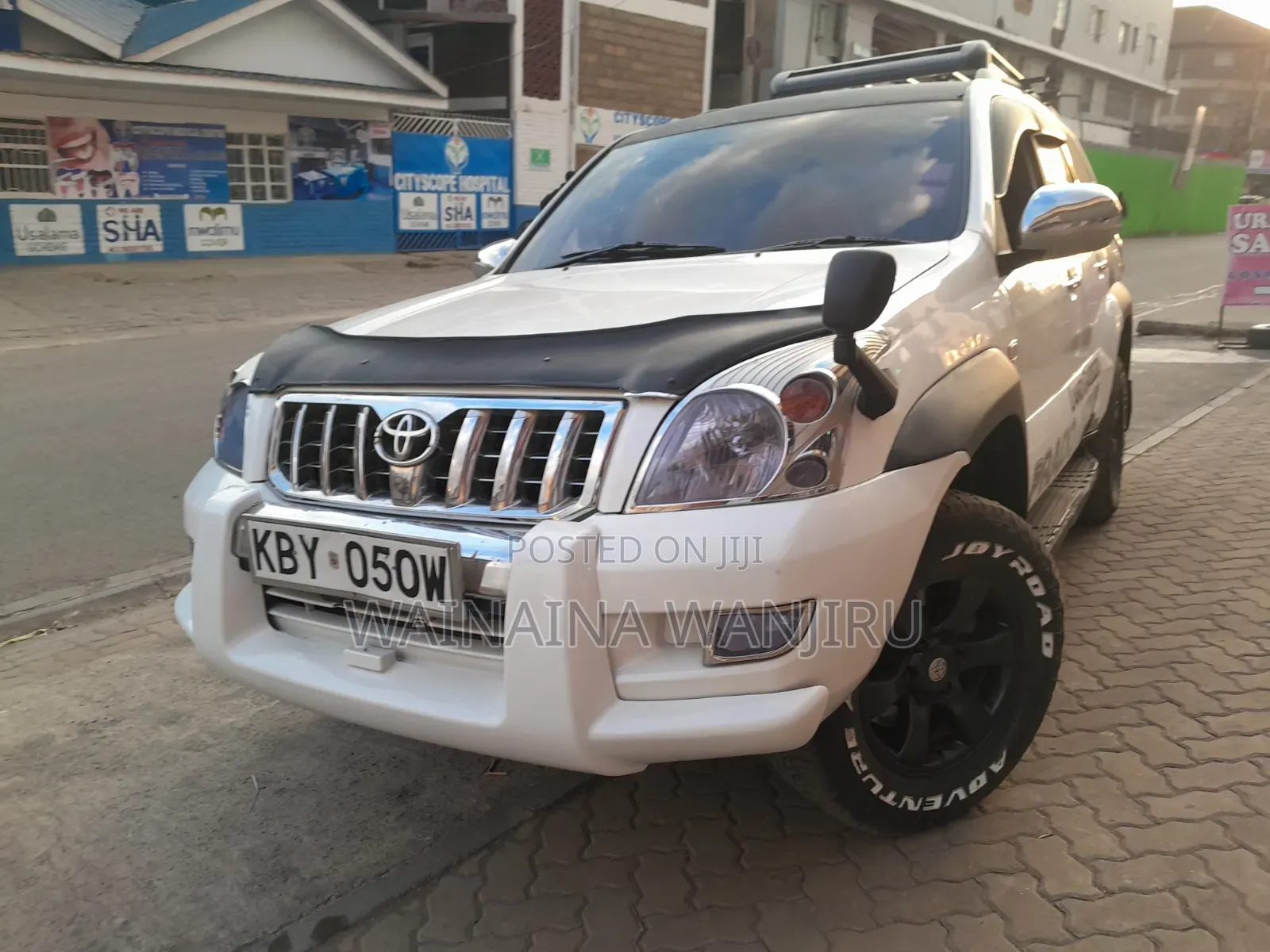 Toyota Land Cruiser 2007 White