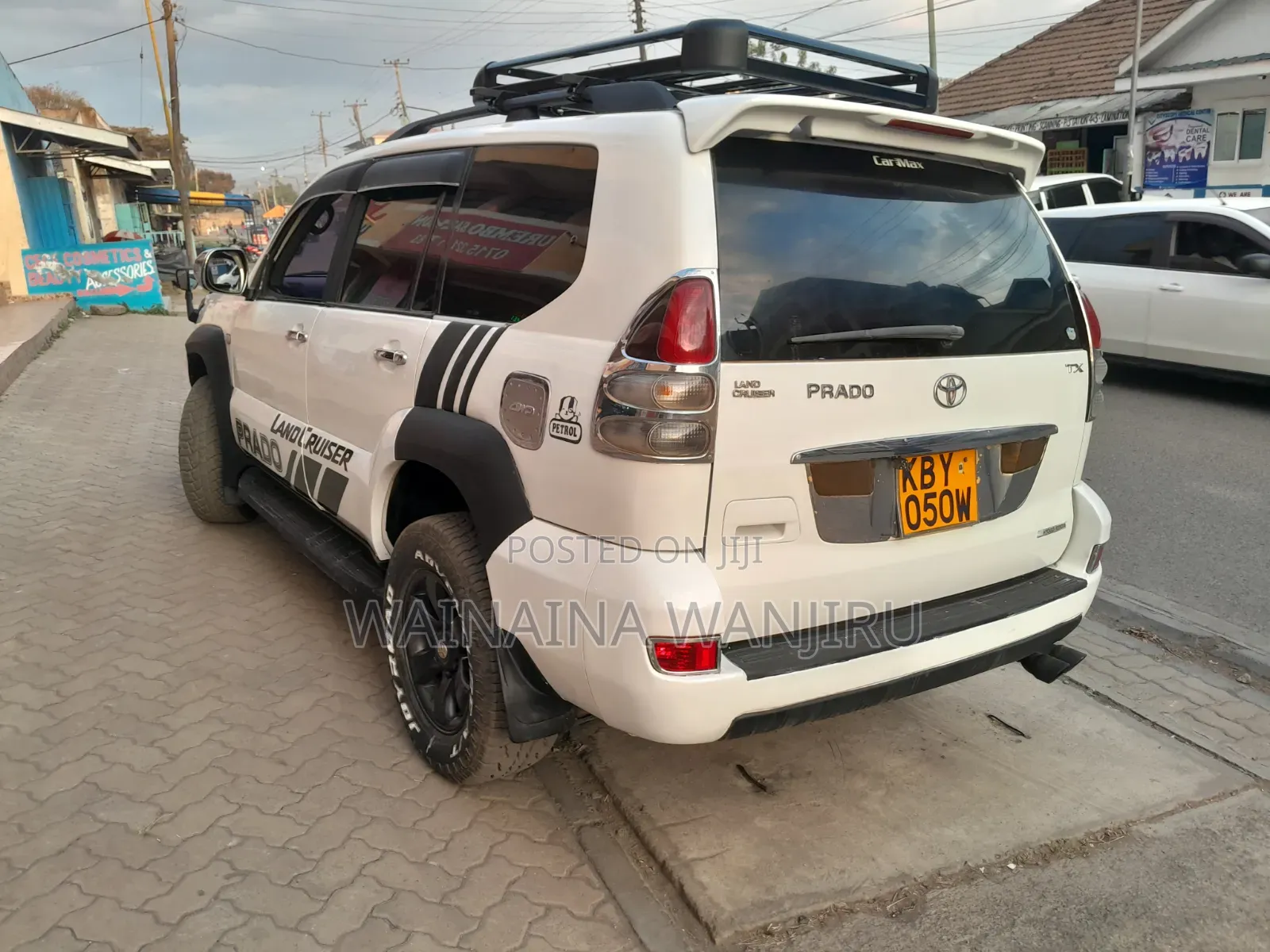 Toyota Land Cruiser 2007 White