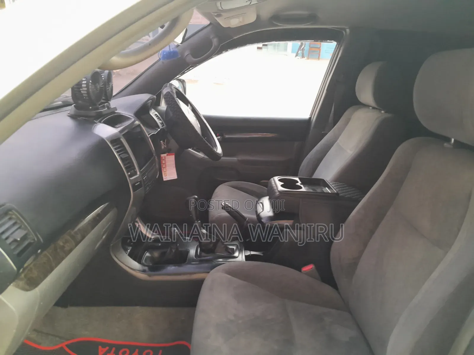 Toyota Land Cruiser 2007 White