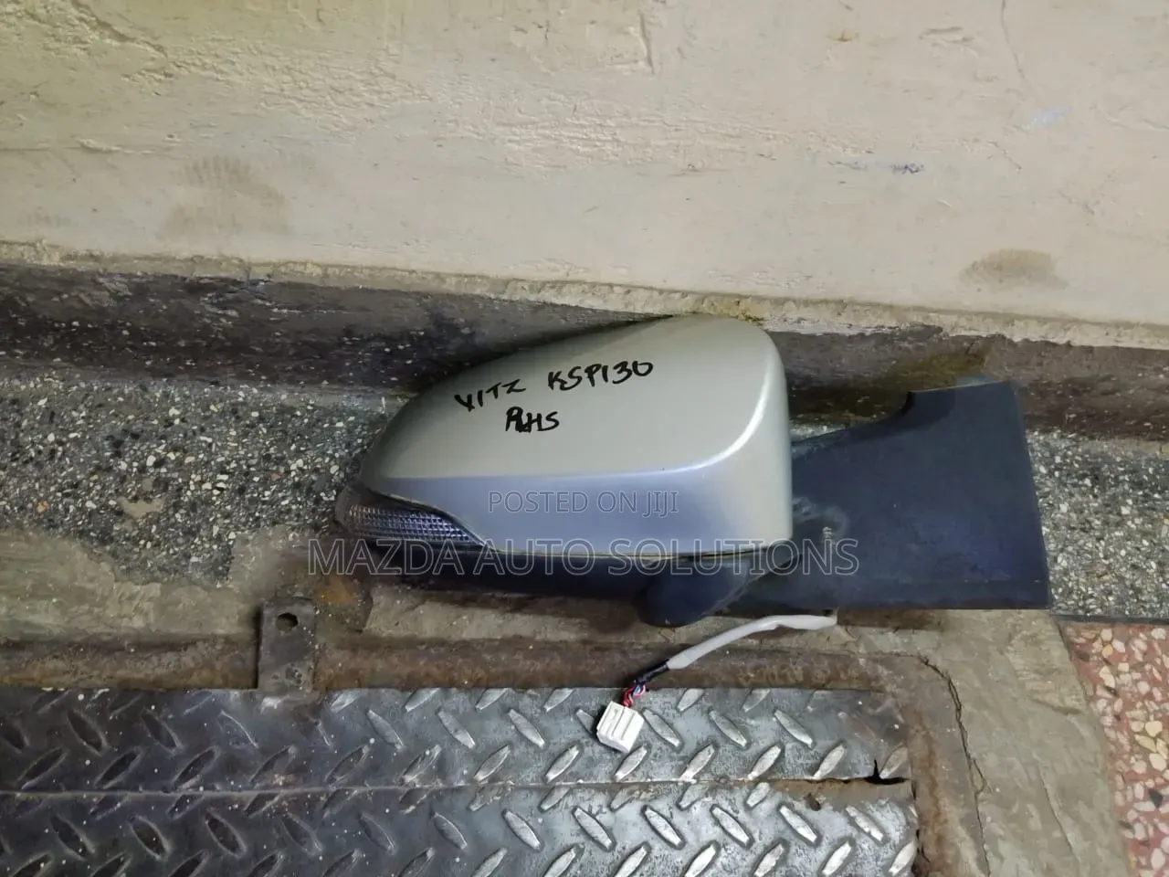 Vitz / Yaris Side Mirrors