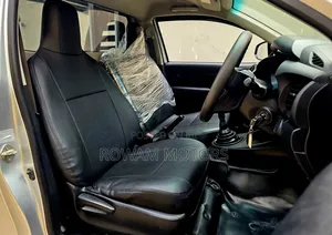 Toyota Hilux 2019 Silver