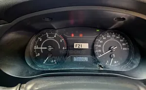Toyota Hilux 2019 Silver