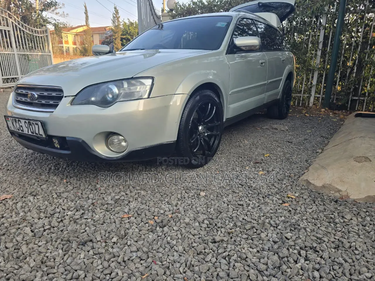 Subaru Outback 2008 Gold