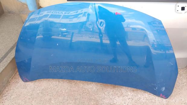Sienta 2018 Model Bonnet - main view