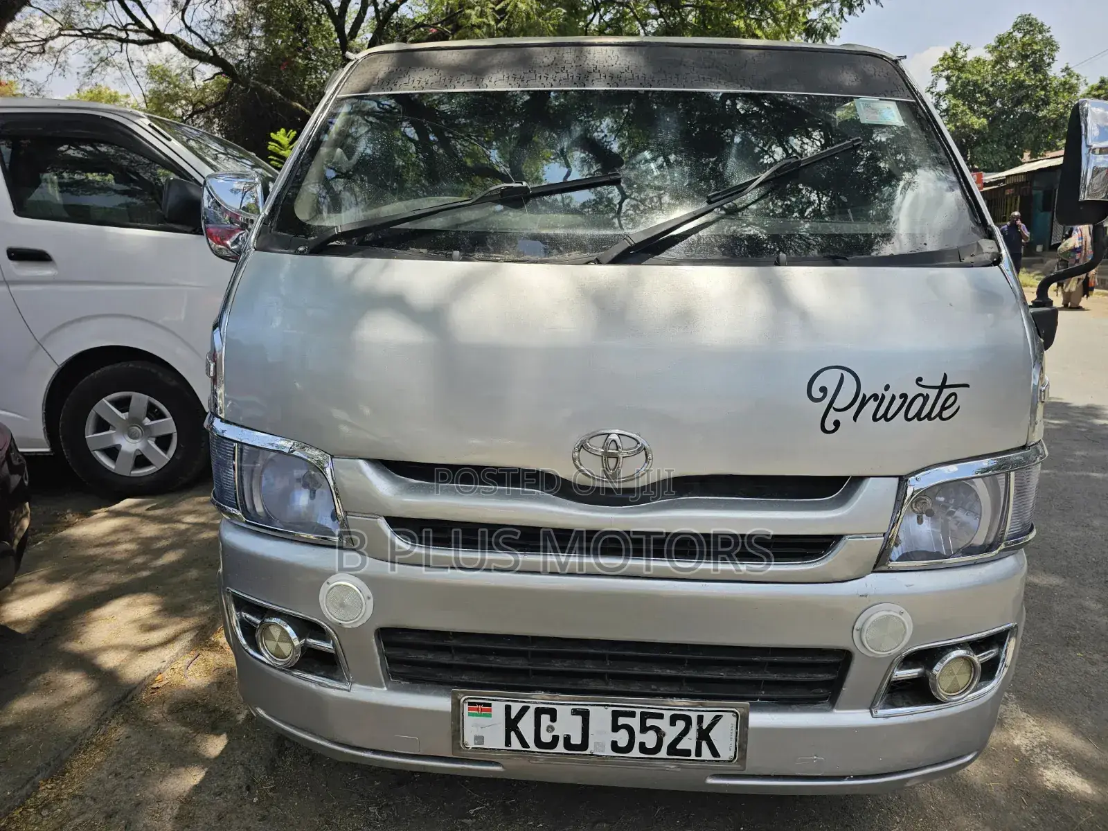 Toyota HiAce 2009 Silver
