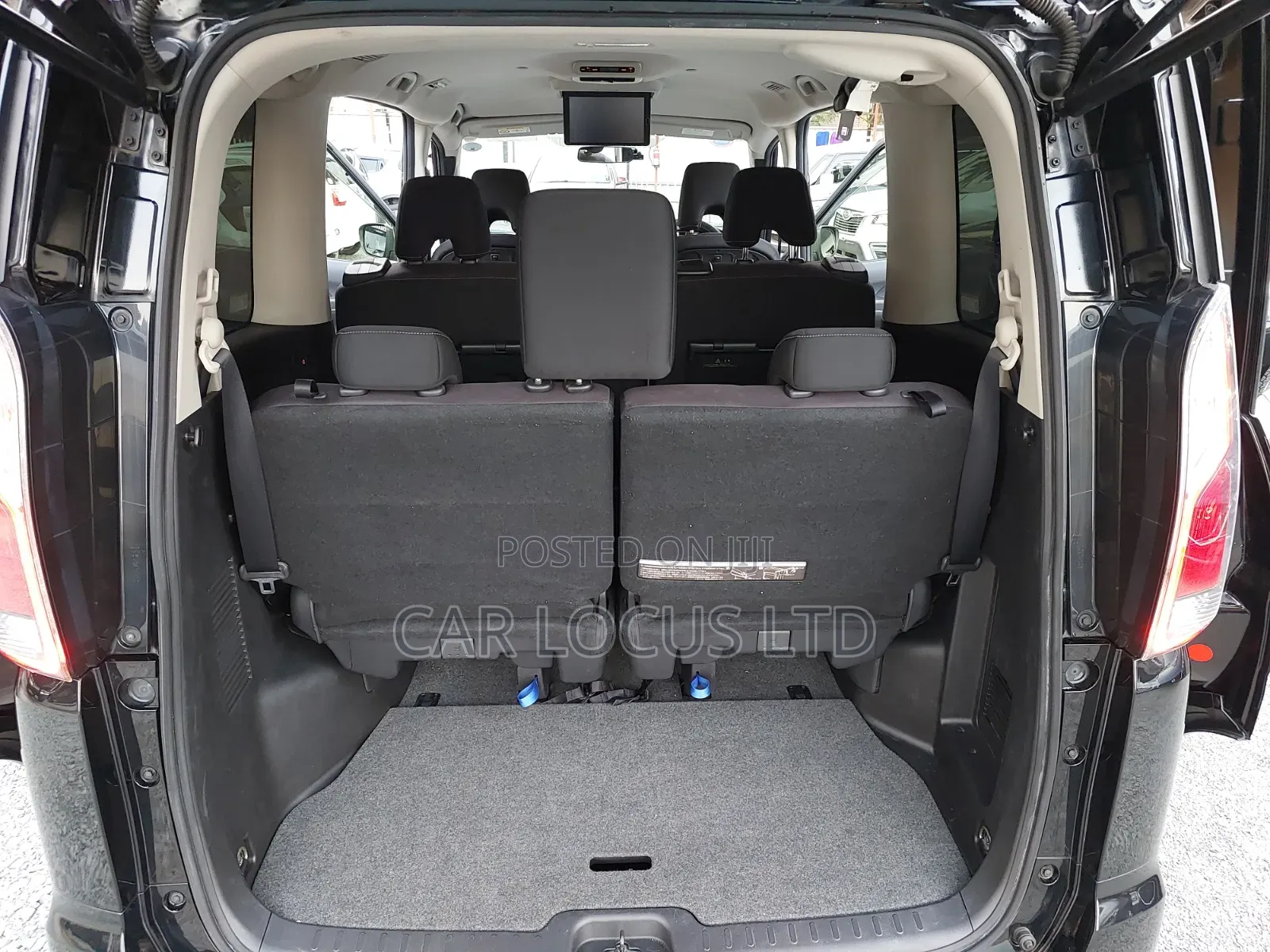 Nissan Serena 2019 Black
