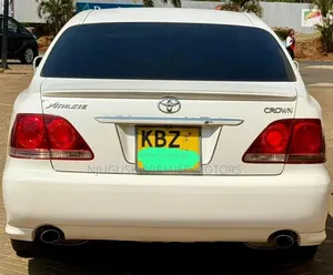 Toyota Crown 2007 White