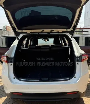 Toyota Harrier 2018 White