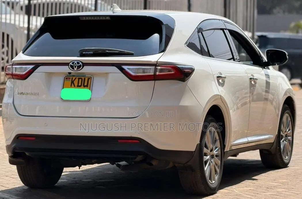 Toyota Harrier 2018 White