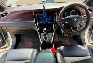 Toyota Harrier 2018 White