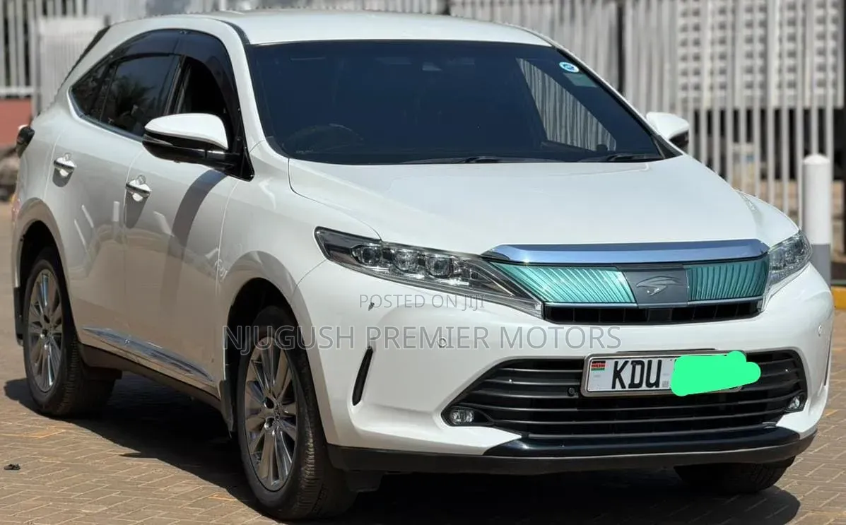 Toyota Harrier 2018 White