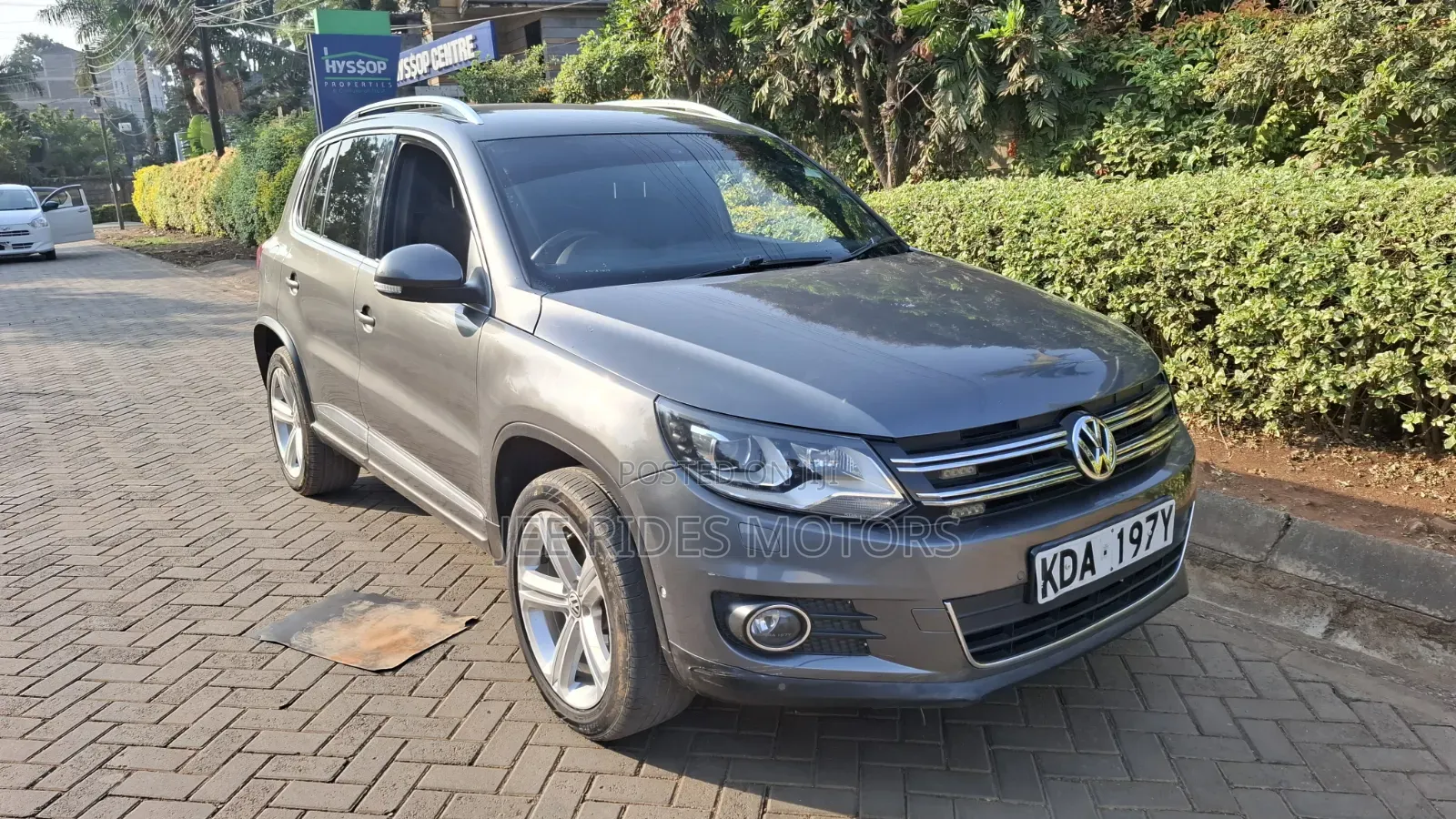 Volkswagen Tiguan S 2013 Gray