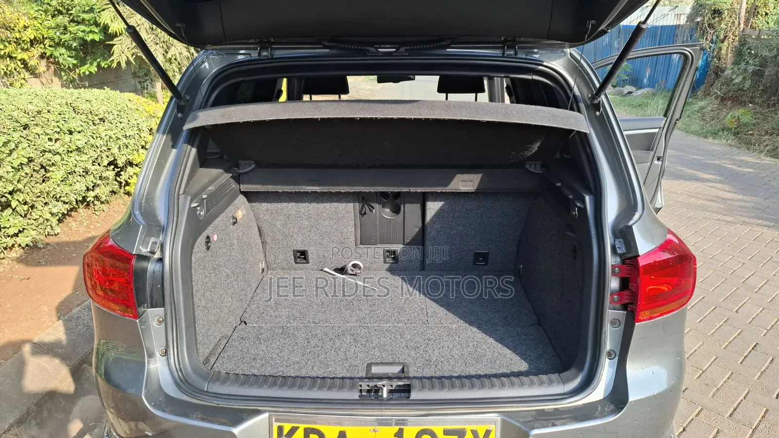 Volkswagen Tiguan S 2013 Gray