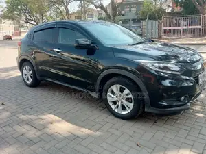 Honda Vezel 2017 Black