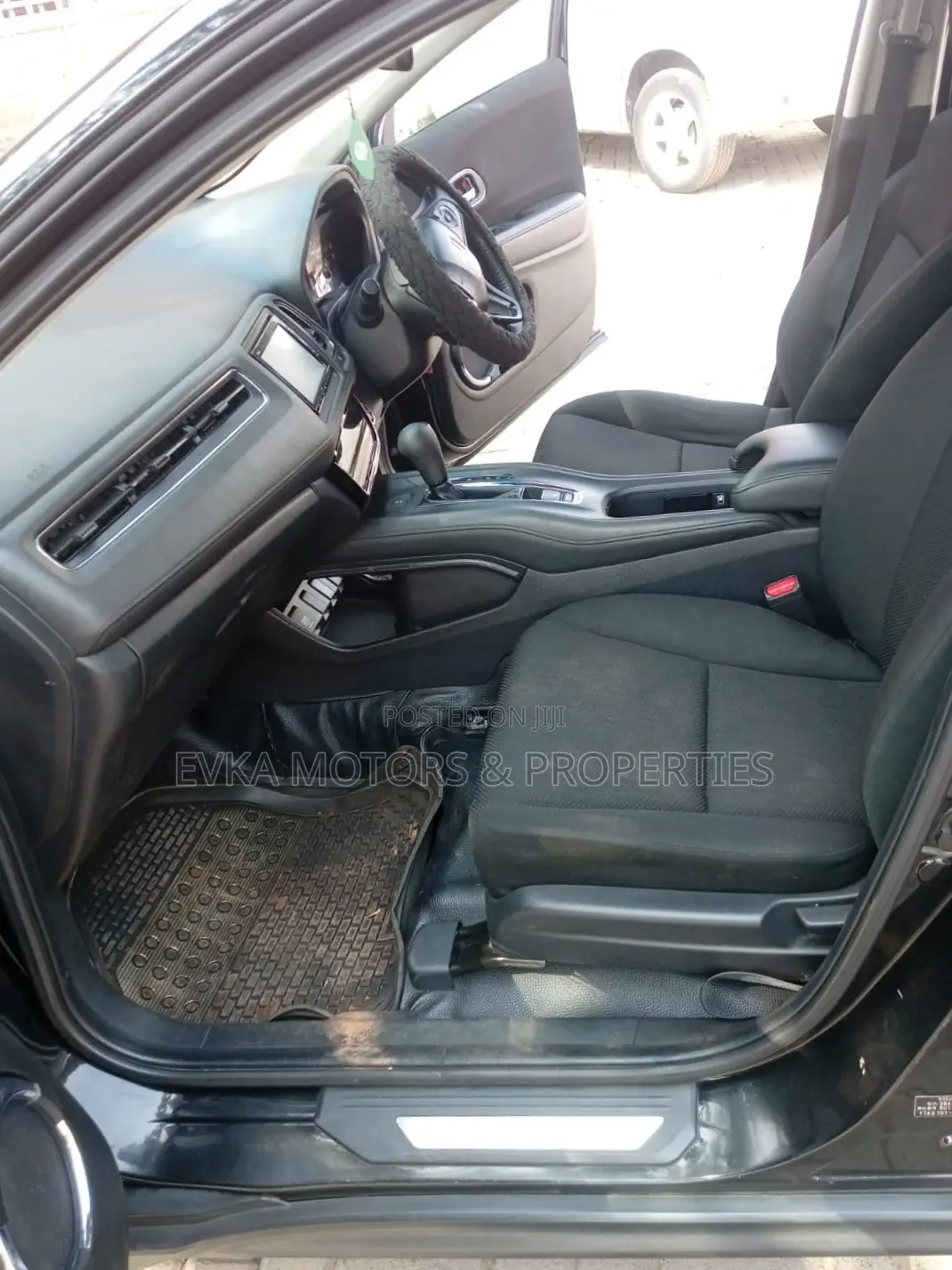 Honda Vezel 2017 Black