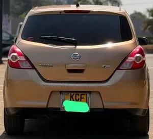 Nissan Tiida 2008 Brown