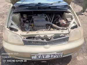 Toyota Platz 2000 Gold
