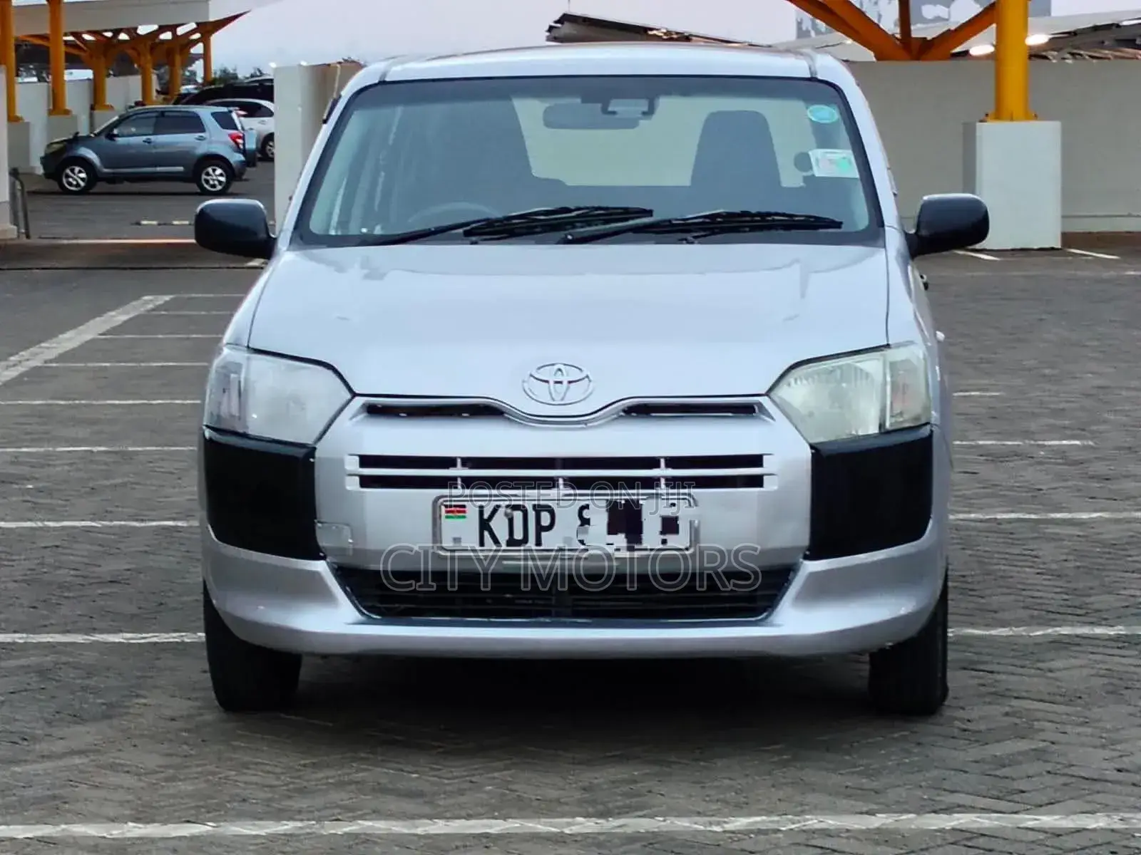 Toyota Probox 2017 Silver