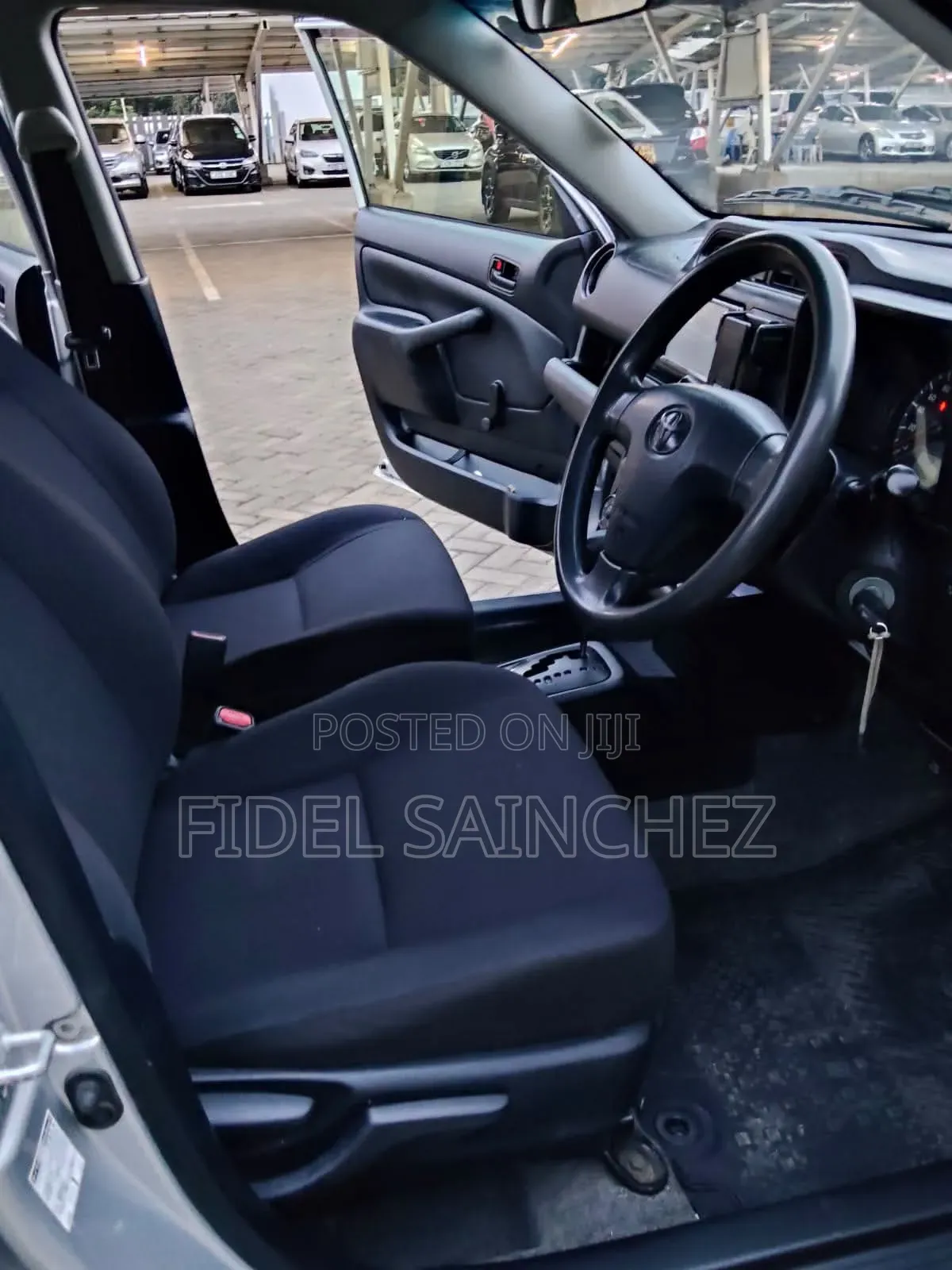 Toyota Probox 2017 Silver