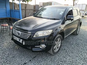 Toyota Vanguard 2013 Black