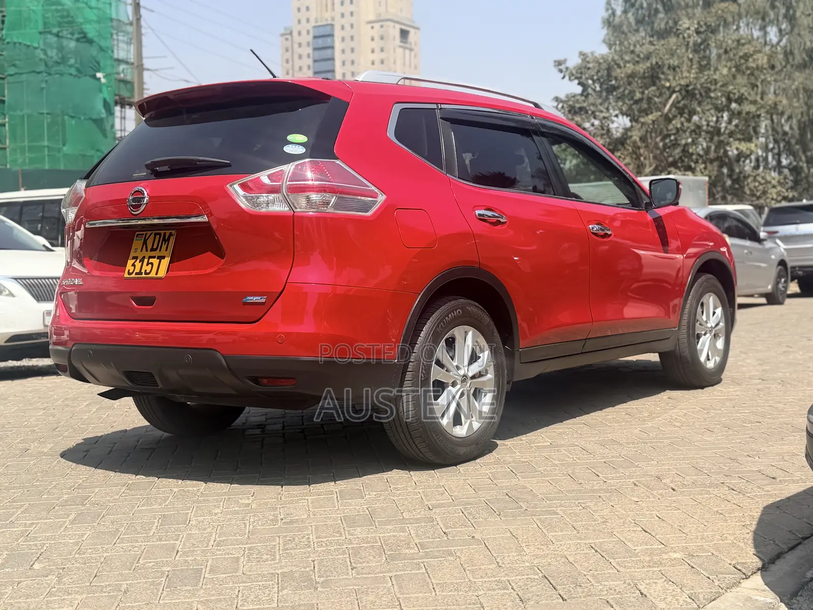 Nissan X-Trail 2016 Red