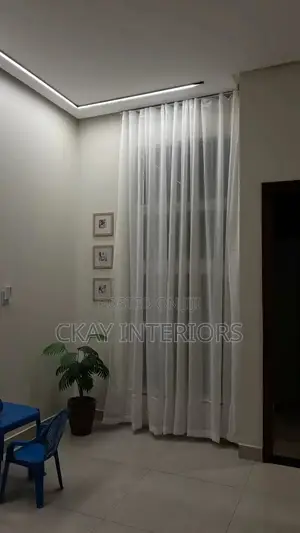 Make Natural Light Part of Your Style With Modern Sheers
