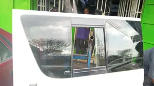 Toyota Hiance /7l / Toyota Box Sliding Door 30,0000