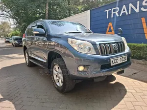 Toyota Land Cruiser Prado 2.7 i 2011 Gray
