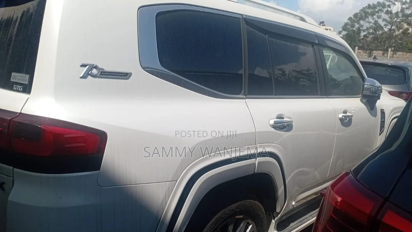 Toyota Land Cruiser LC300 2022 White