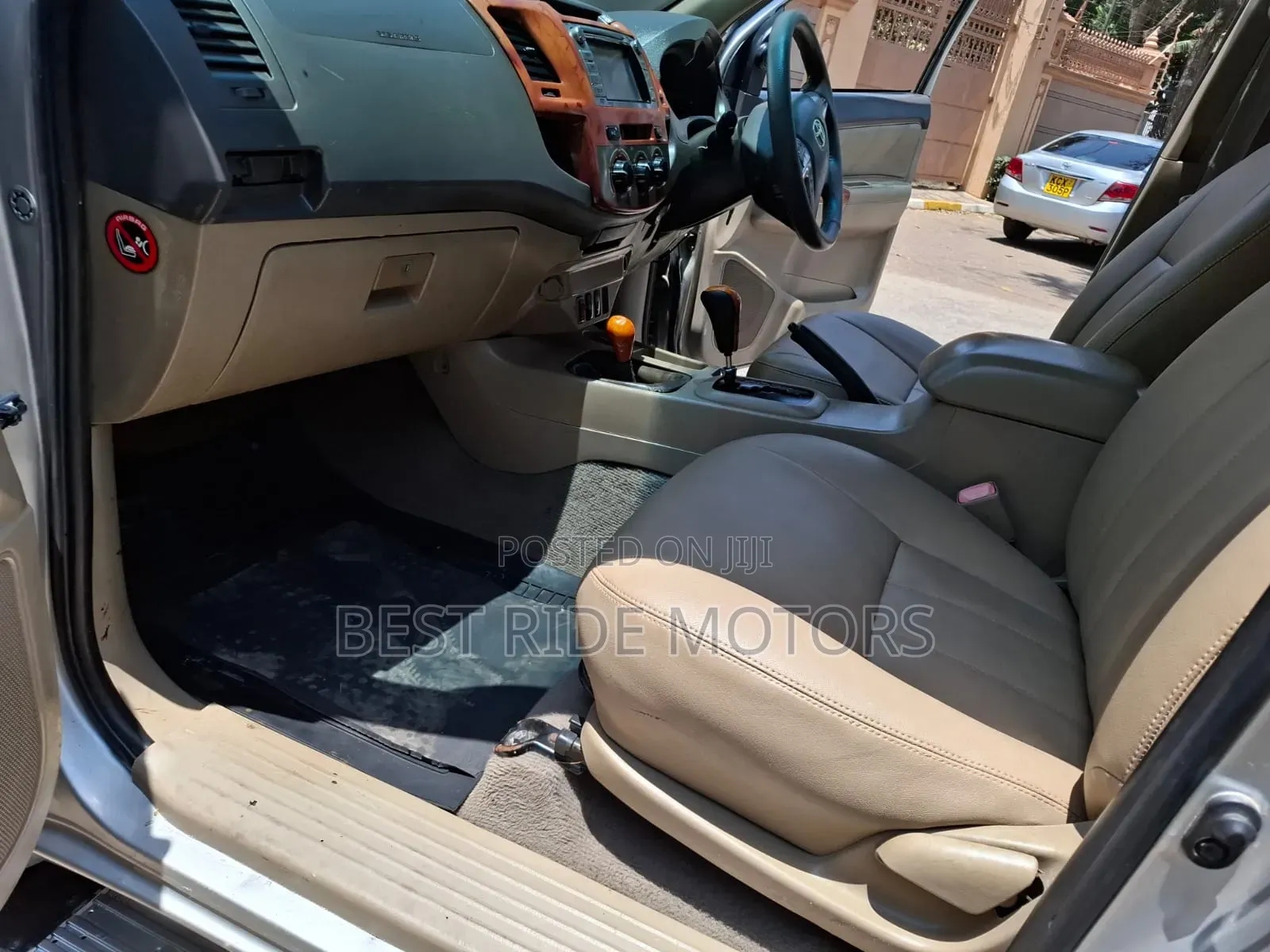 Toyota Hilux 3.0 D-4D 4x4 2013 Silver