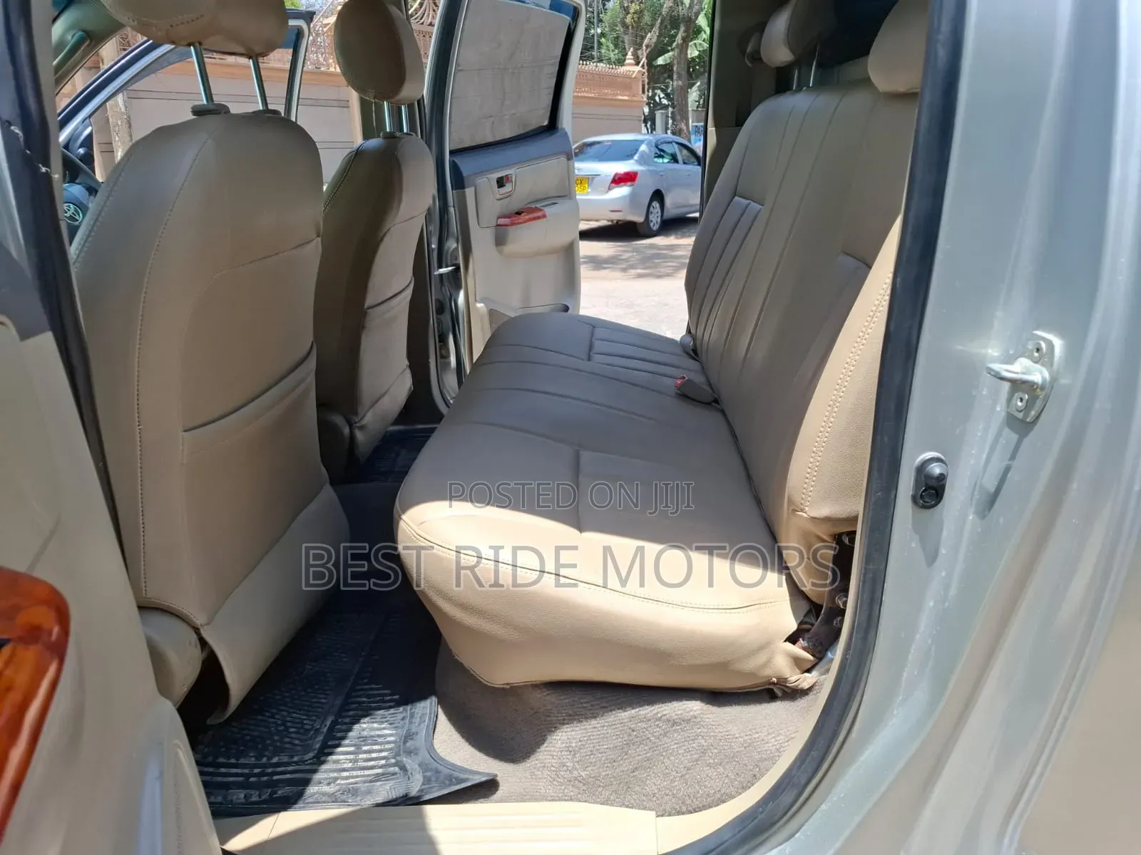 Toyota Hilux 3.0 D-4D 4x4 2013 Silver