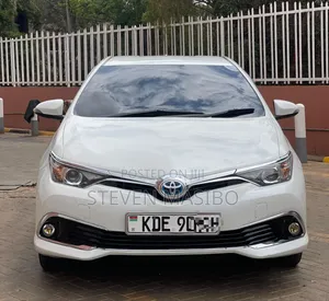 Toyota Auris 2015 White