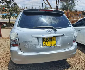 Toyota Corolla Fielder 1.5 Petrol FWD 2008 Silver