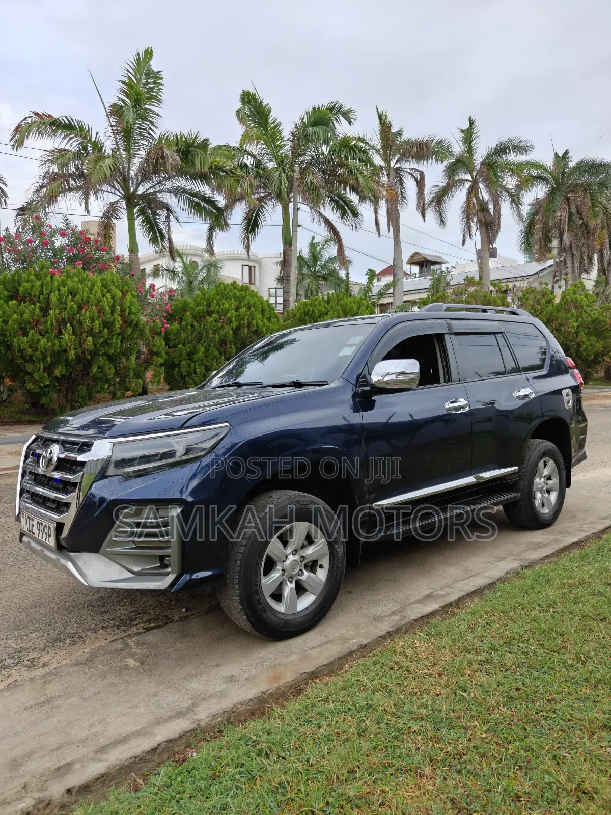 Toyota Land Cruiser Prado 2016 Blue