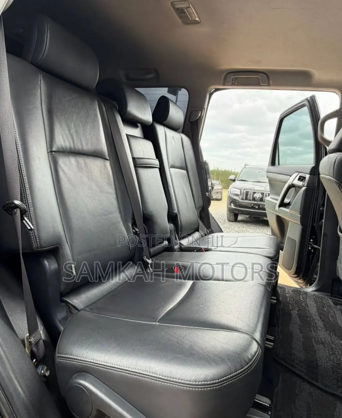 Toyota Land Cruiser Prado 2016 Blue