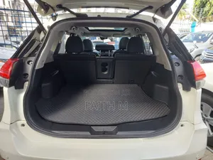 Nissan X-Trail 2.0 Petrol FWD 2017 Pearl