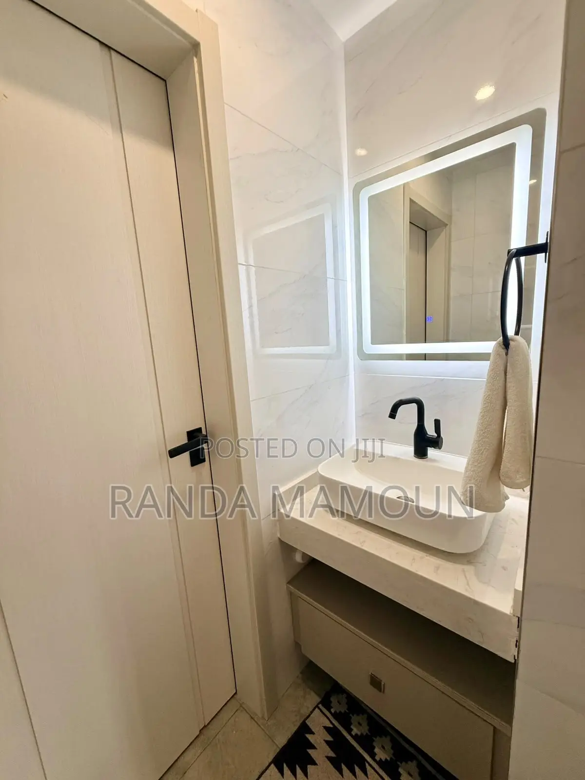 Furnished 2bdrm Apartment in State House Area for rent