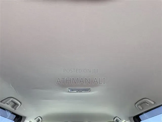 Toyota Land Cruiser Prado 2.7 2018 White