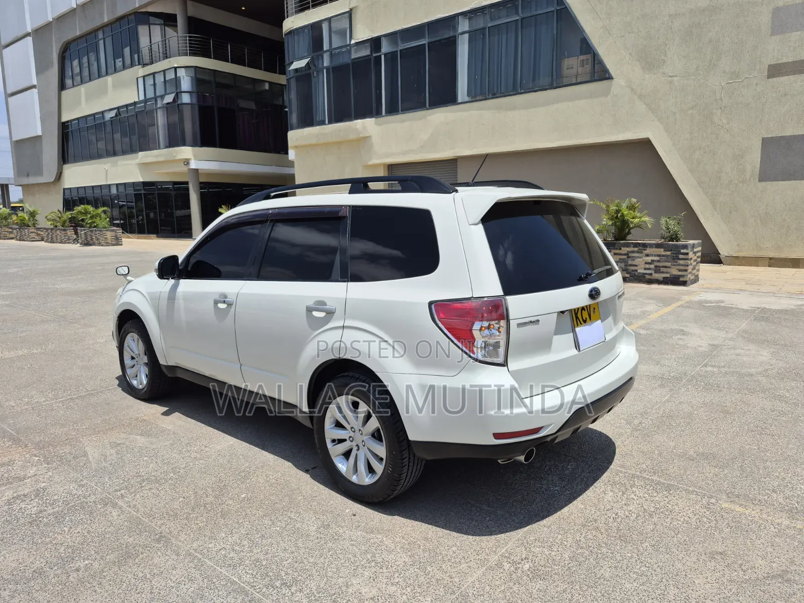 Subaru Forester 2012 Pearl