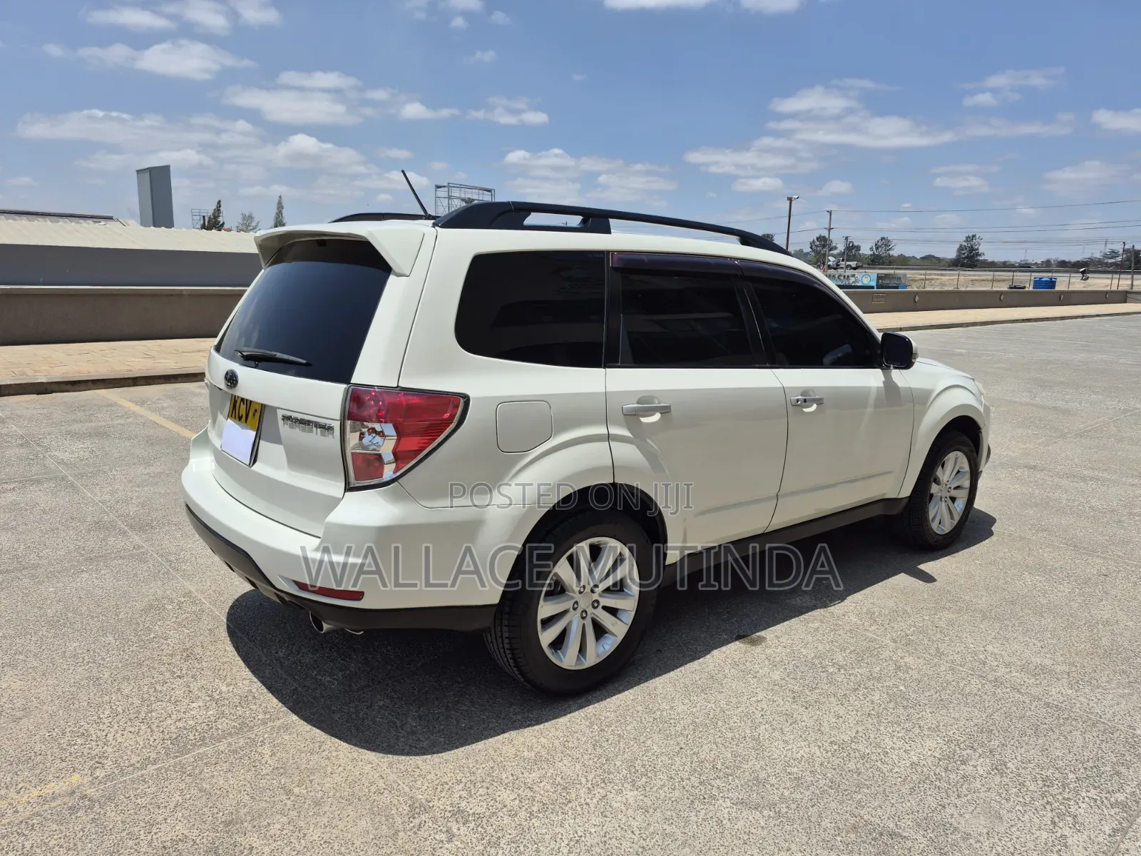 Subaru Forester 2012 Pearl