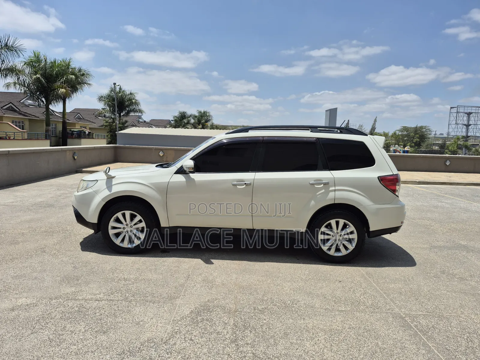 Subaru Forester 2012 Pearl