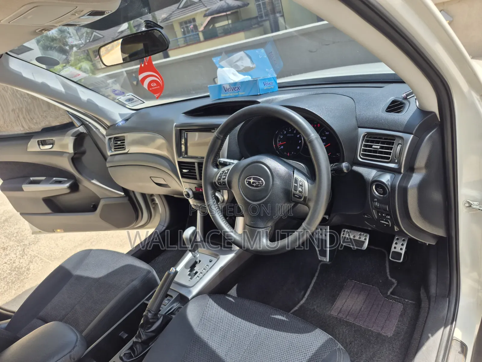 Subaru Forester 2012 Pearl