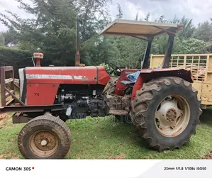 Tractor Massey Ferguson 261 Red KAH