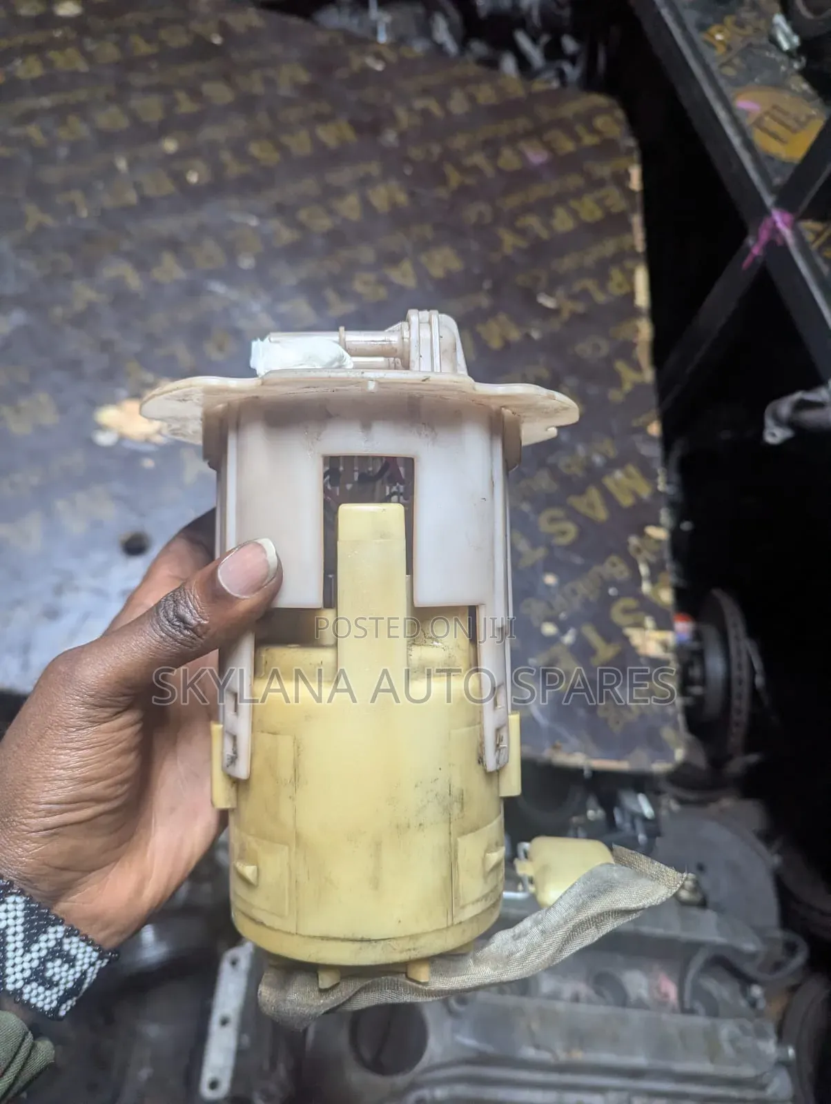 Nissan B15 Fuel Pump