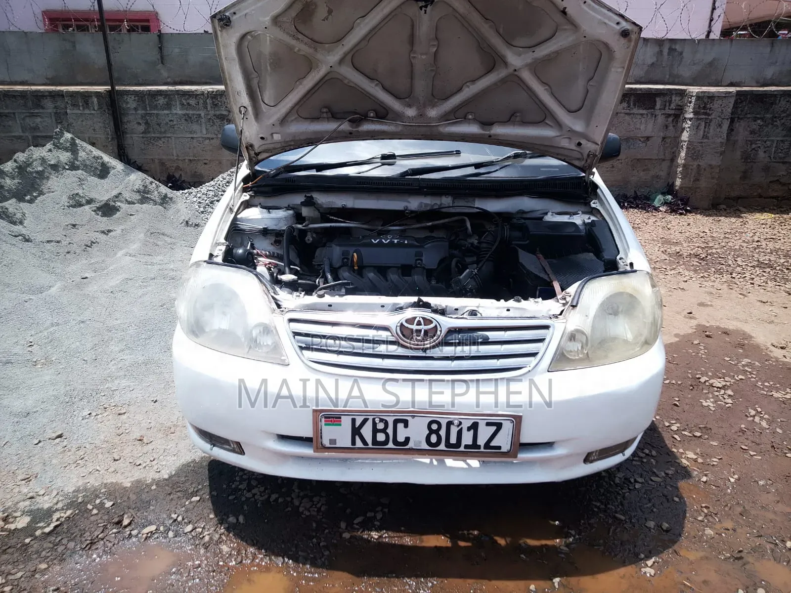 Toyota Corolla 2000 White