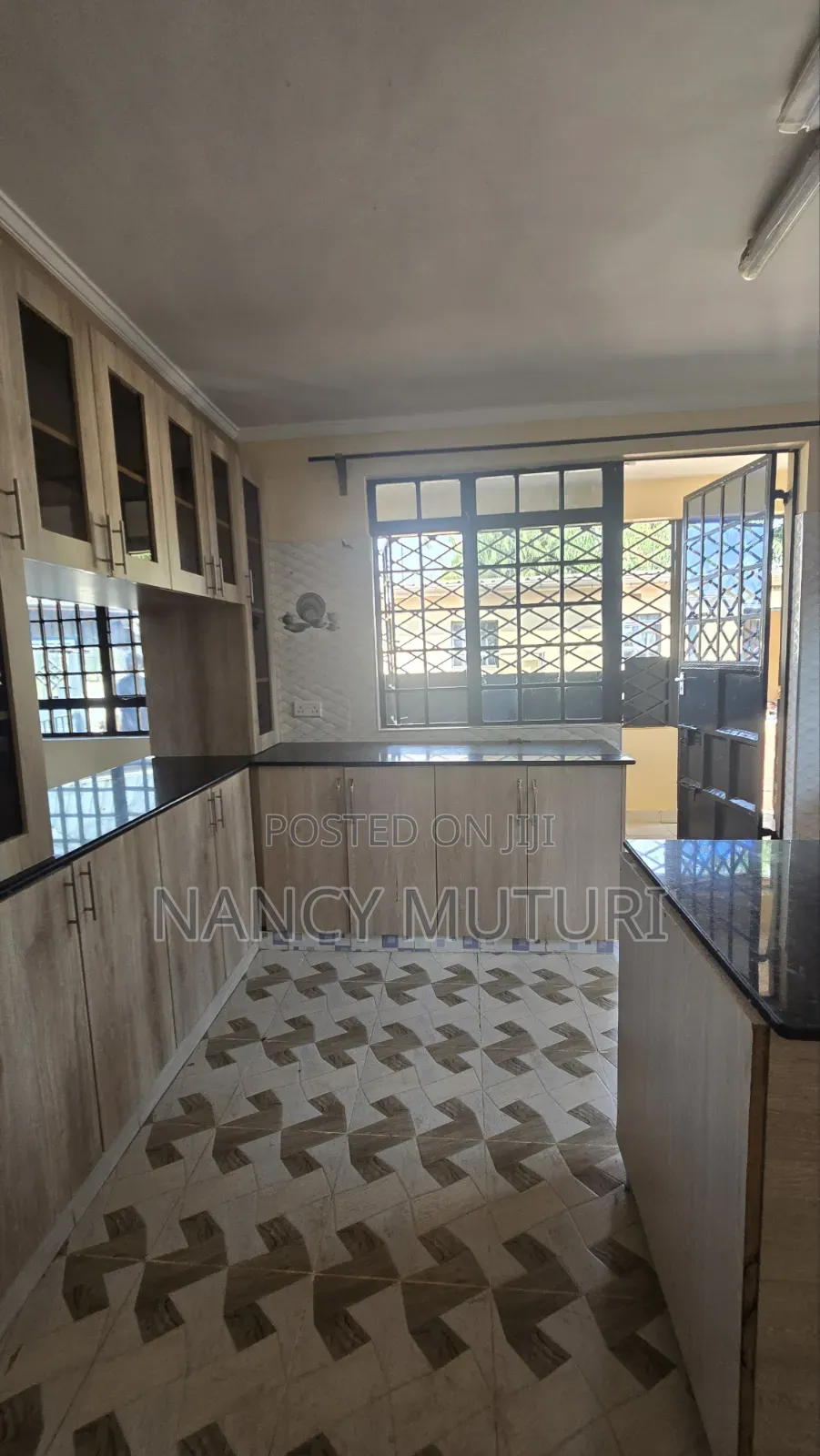 4bdrm Mansion in Kasphat, Kiambu CBD for rent